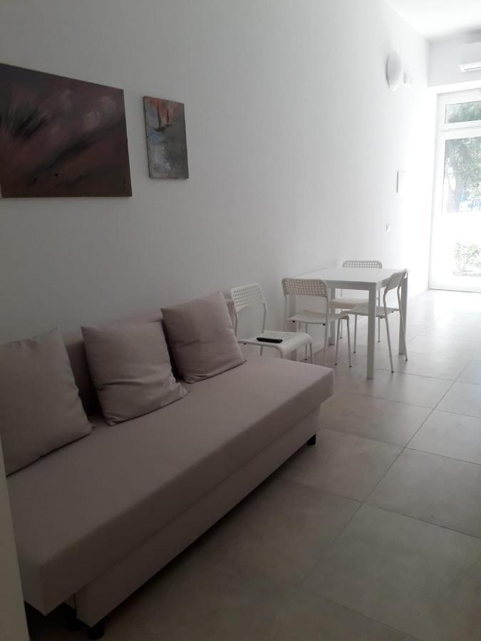 B&B Lido Apartament 10A Чивитанова Марке Екстериор снимка