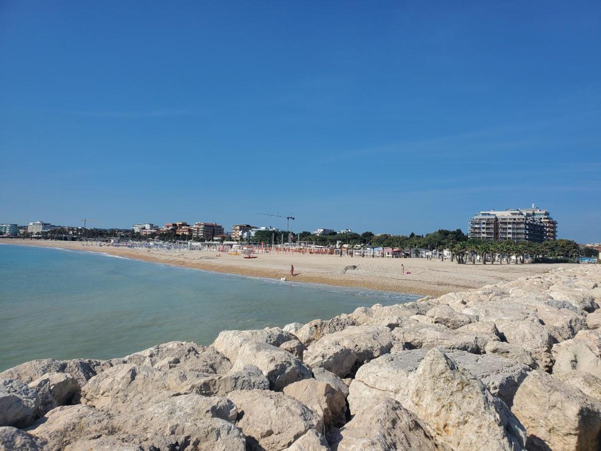 B&B Lido Apartament 10A Чивитанова Марке Екстериор снимка